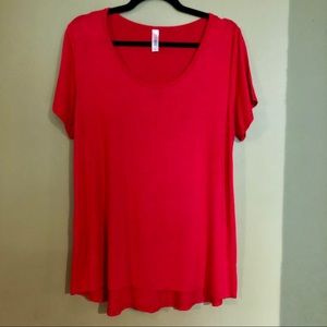 NWOT LLR RED CLASSIC TEE SIZE L
